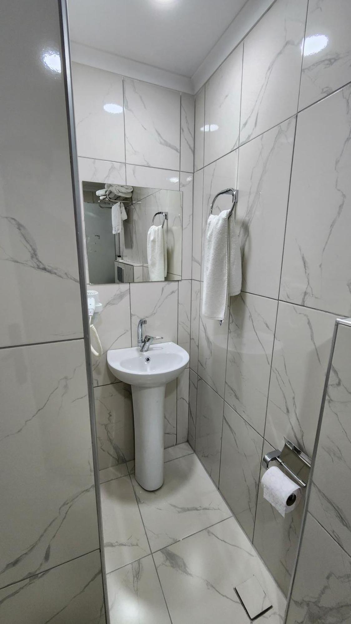 טראבזון Esa Apart Hotel חדר תמונה